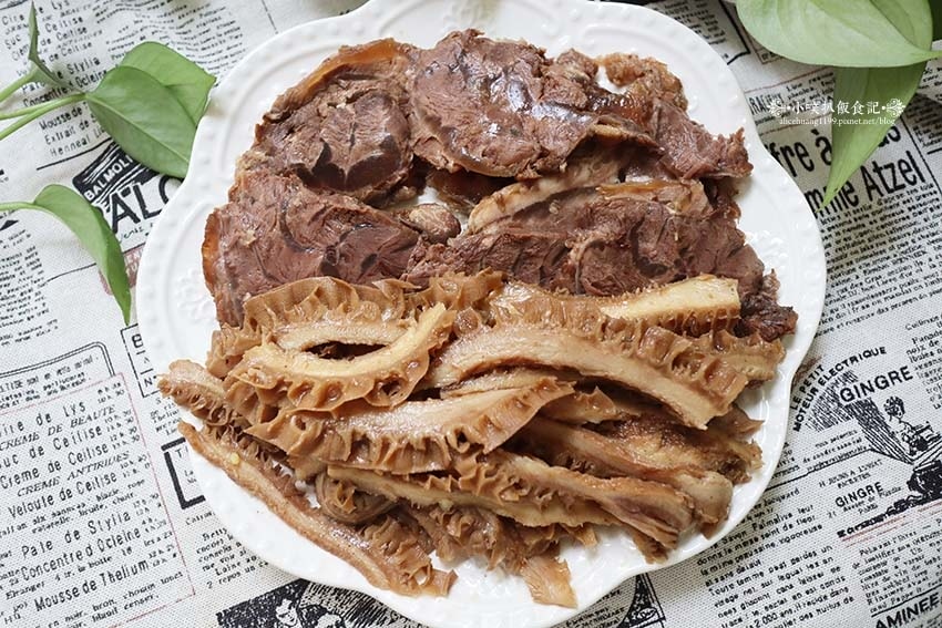 【永和民治街市場美食】『卡吉牛羊肉品專賣店(國產牛專賣店)』 【永和民治街市場美食】『卡吉牛羊肉品專賣店(國產牛專賣店)』