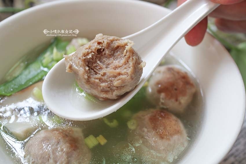 【永和民治街市場美食】『卡吉牛羊肉品專賣店(國產牛專賣店)』 【永和民治街市場美食】『卡吉牛羊肉品專賣店(國產牛專賣店)』