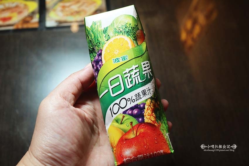 【中和興南夜市美食】『鱻食堂龍蝦粥』近南勢角站/預約制龍蝦便 【中和興南夜市美食】『鱻食堂龍蝦粥』近南勢角站/預約制龍蝦便