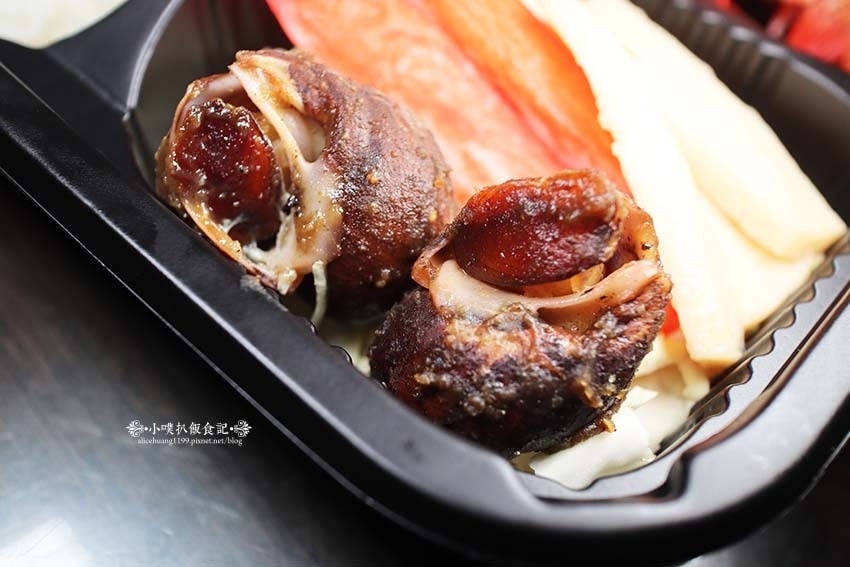 【中和興南夜市美食】『鱻食堂龍蝦粥』近南勢角站/預約制龍蝦便 【中和興南夜市美食】『鱻食堂龍蝦粥』近南勢角站/預約制龍蝦便