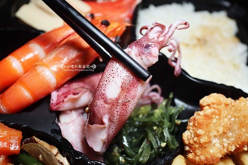 【中和興南夜市美食】『鱻食堂龍蝦粥』近南勢角站/預約制龍蝦便 【中和興南夜市美食】『鱻食堂龍蝦粥』近南勢角站/預約制龍蝦便