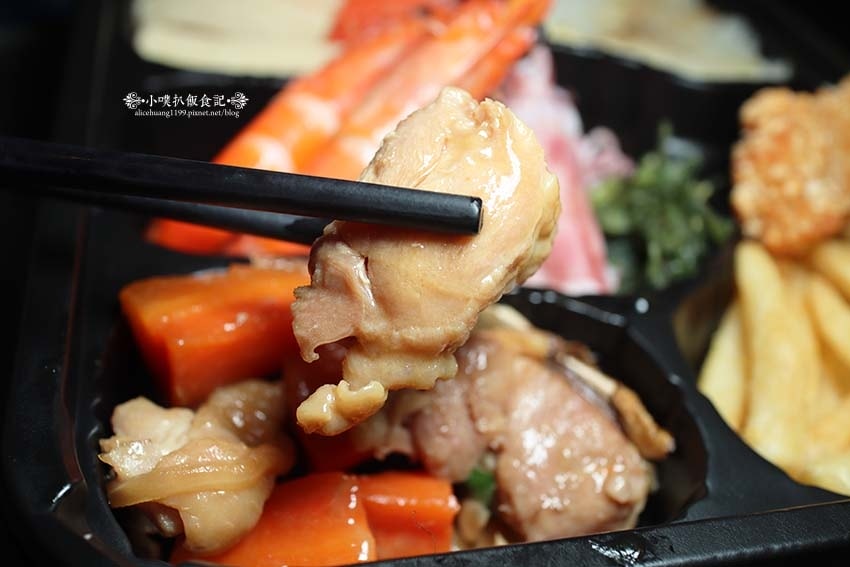 【中和興南夜市美食】『鱻食堂龍蝦粥』近南勢角站/預約制龍蝦便 【中和興南夜市美食】『鱻食堂龍蝦粥』近南勢角站/預約制龍蝦便