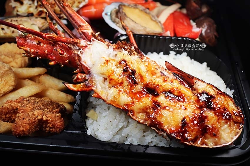 【中和興南夜市美食】『鱻食堂龍蝦粥』近南勢角站/預約制龍蝦便 【中和興南夜市美食】『鱻食堂龍蝦粥』近南勢角站/預約制龍蝦便