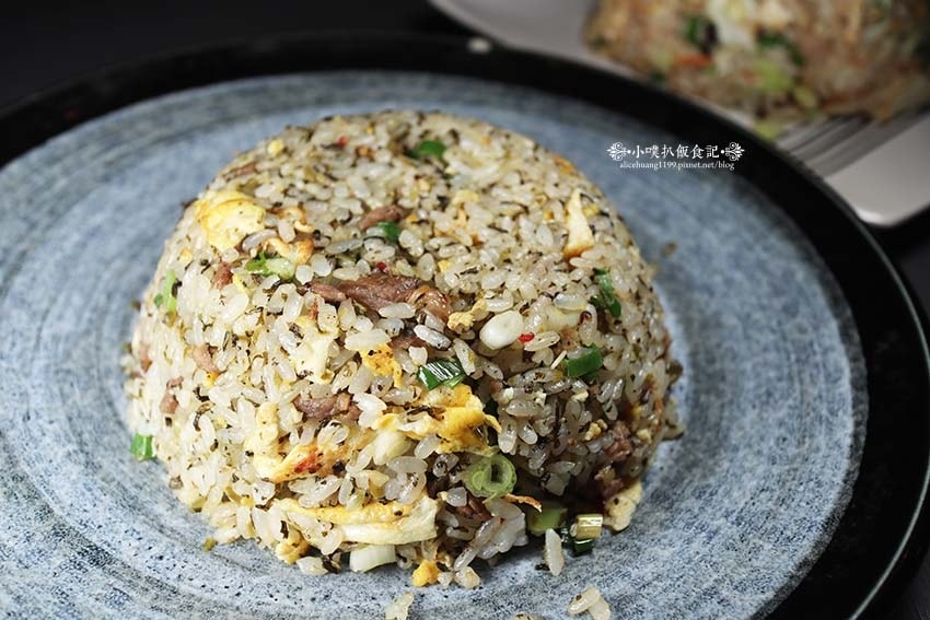 【板橋美食】『津菁炒飯』近新埔站/不用再到無菜單鐵板燒吃炒飯 【板橋美食】『津菁炒飯』近新埔站/不用再到無菜單鐵板燒吃炒飯