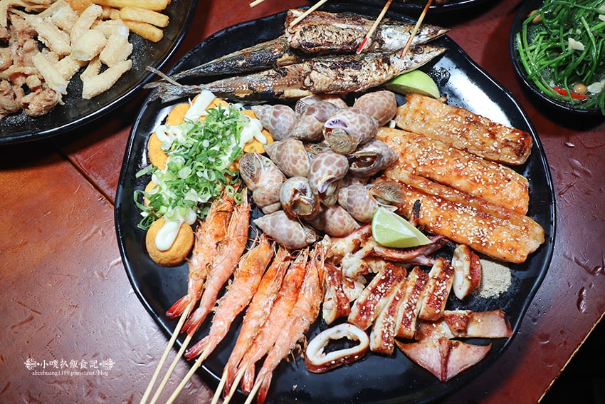 【南京復興美食】『雞老闆桶仔雞 長春店』近南京復興站/壽星及 【南京復興美食】『雞老闆桶仔雞 長春店』近南京復興站/壽星及