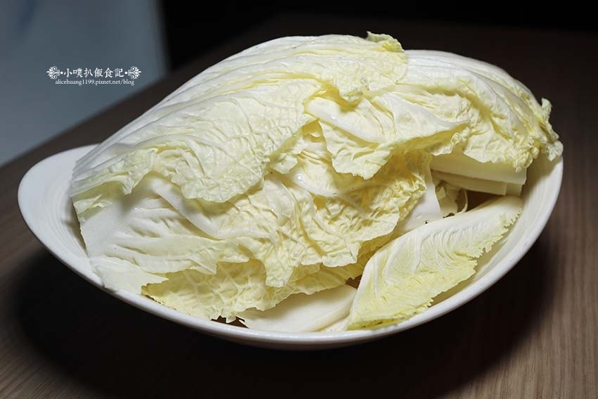 【內湖火鍋推薦】『四川龍府』近葫洲站/生日壽星幾歲就送幾隻蝦 【內湖火鍋推薦】『四川龍府』近葫洲站/生日壽星幾歲就送幾隻蝦