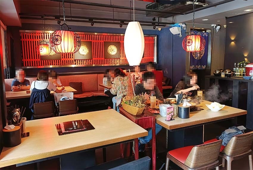 【內湖火鍋推薦】『四川龍府』近葫洲站/生日壽星幾歲就送幾隻蝦 【內湖火鍋推薦】『四川龍府』近葫洲站/生日壽星幾歲就送幾隻蝦