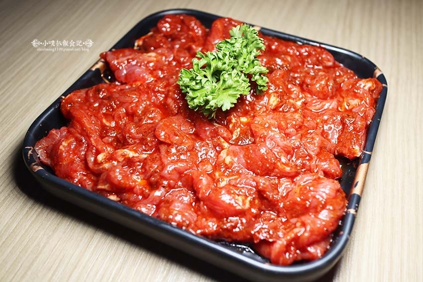 【內湖火鍋推薦】『四川龍府』近葫洲站/生日壽星幾歲就送幾隻蝦 【內湖火鍋推薦】『四川龍府』近葫洲站/生日壽星幾歲就送幾隻蝦