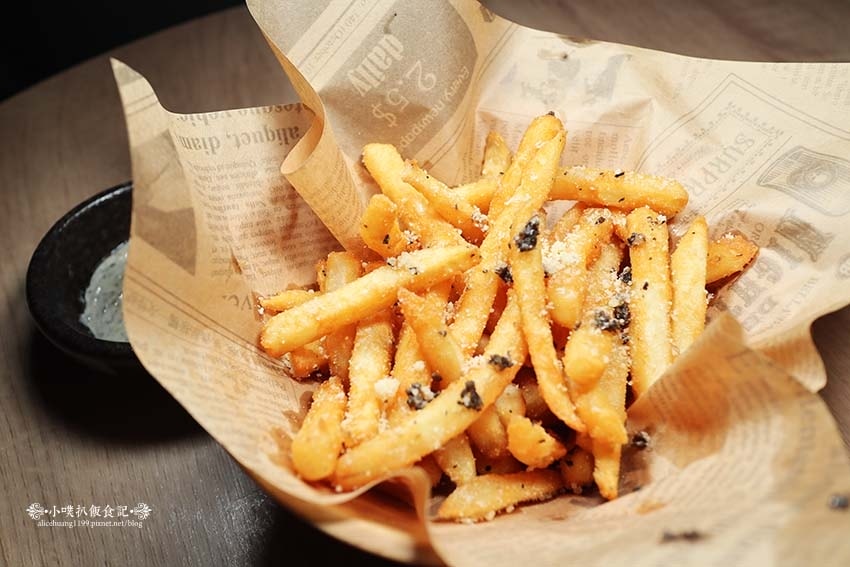 【台北東區居酒屋】『激安&色酒(吉烹酒場敦南三號店)』近忠孝 【台北東區居酒屋】『激安&色酒(吉烹酒場敦南三號店)』近忠孝