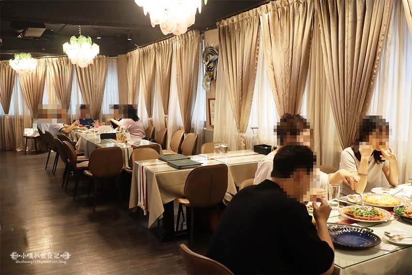 【中山區美食推薦】『義大利米蘭手工窯烤披薩 台北中山店』近松 【中山區美食推薦】『義大利米蘭手工窯烤披薩 台北中山店』近松