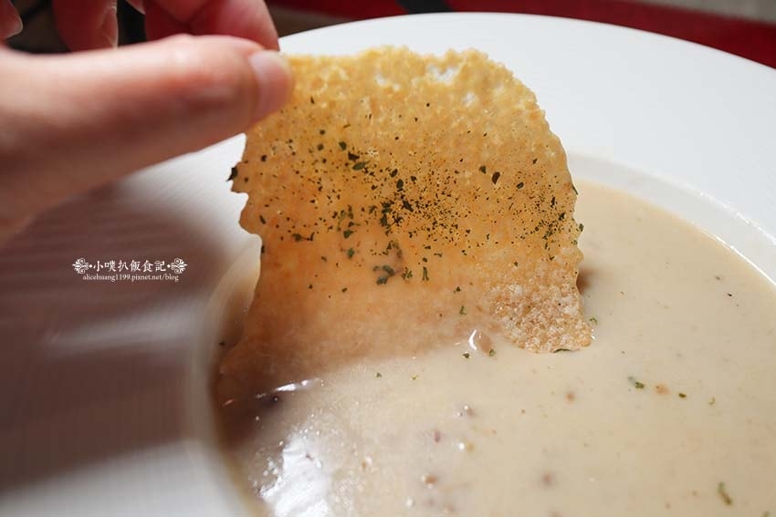 【中山區美食推薦】『義大利米蘭手工窯烤披薩 台北中山店』近松 【中山區美食推薦】『義大利米蘭手工窯烤披薩 台北中山店』近松