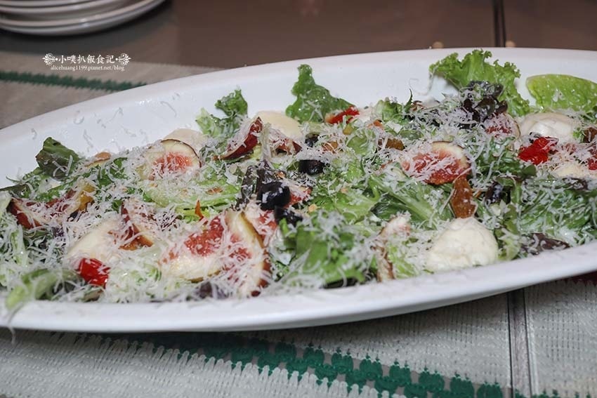 【中山區美食推薦】『義大利米蘭手工窯烤披薩 台北中山店』近松 【中山區美食推薦】『義大利米蘭手工窯烤披薩 台北中山店』近松