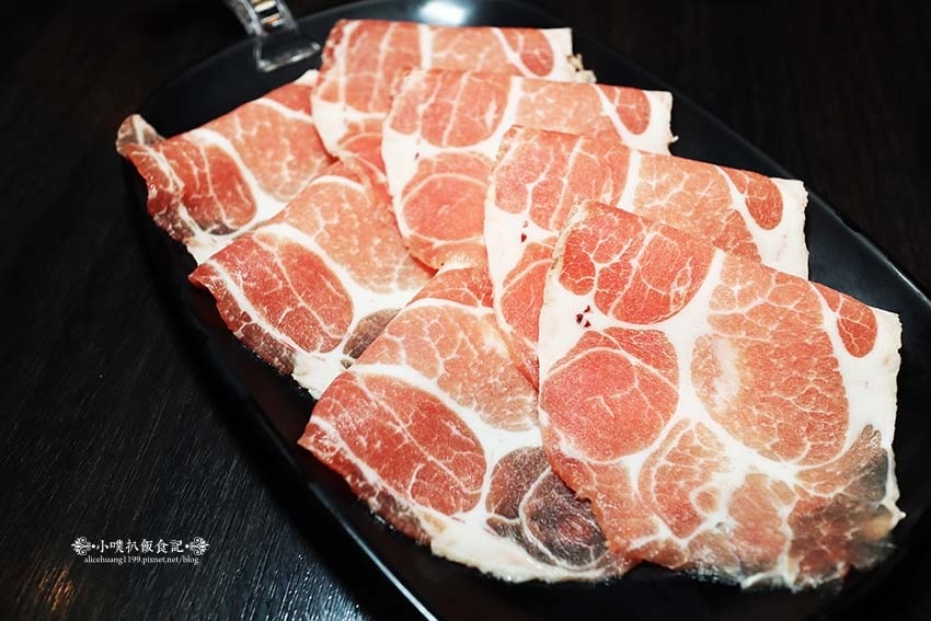 梅花豬.jpg 梅花豬.jpg