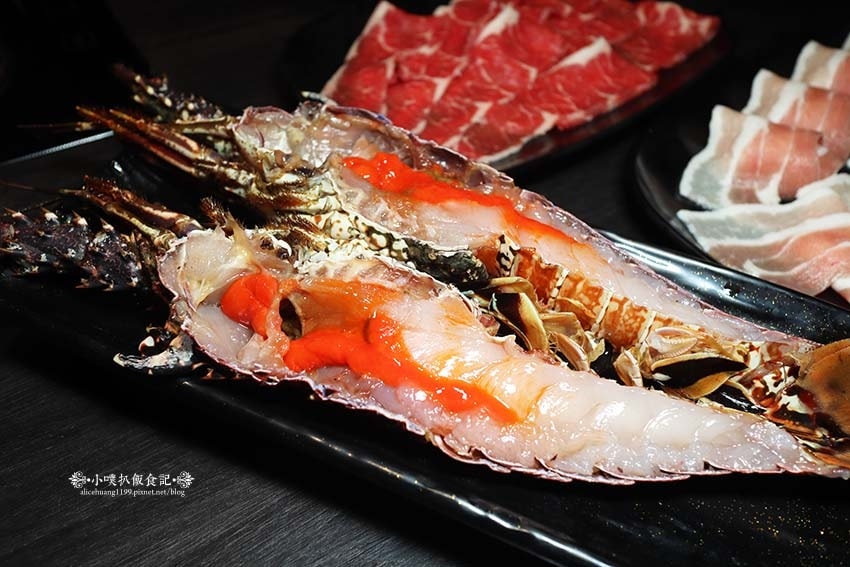 【林口火鍋吃到飽】『魔椒頂級鴛鴦鍋林口總店』近長庚醫院站/超 【林口火鍋吃到飽】『魔椒頂級鴛鴦鍋林口總店』近長庚醫院站/超