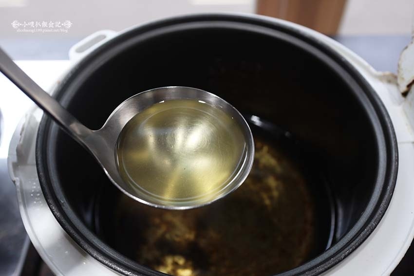 【古亭火鍋】『肉多多火鍋古亭旗艦店』近古亭站/網路溫度計蟬聯 【古亭火鍋】『肉多多火鍋古亭旗艦店』近古亭站/網路溫度計蟬聯