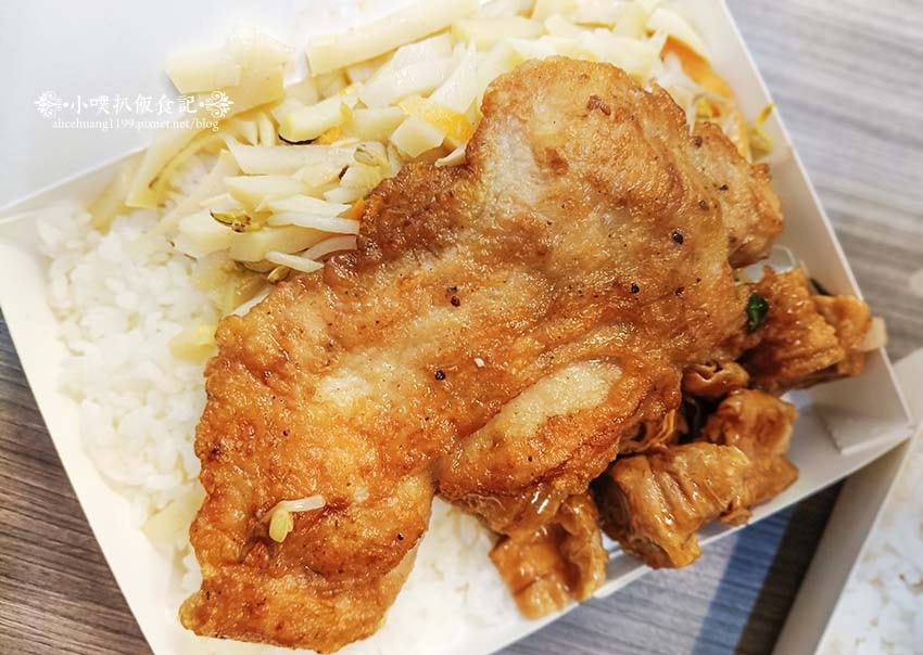 【中永和美食懶人包】中和、永和在地推薦/讓你開心從早吃到晚/精選148家人氣美食餐廳/早午餐/下午茶/晚餐/宵夜(2025.3月更新) - 第143張圖 【永和美食】『搶鮮食堂』近智光黃昏市場/近智光商工/永和便當