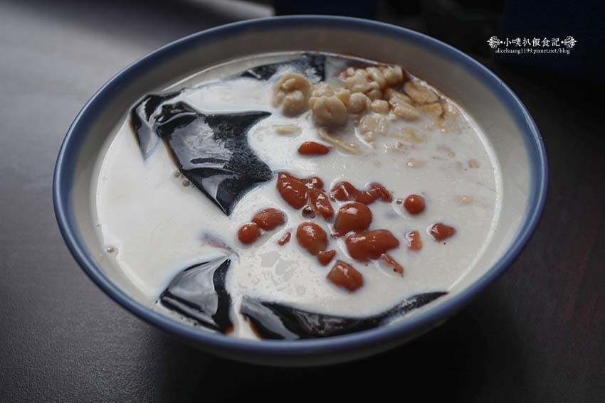 【台北木柵美食】『三盛三豆花』古早味手工鹽滷豆花/木柵必吃豆 【台北木柵美食】『三盛三豆花』古早味手工鹽滷豆花/木柵必吃豆