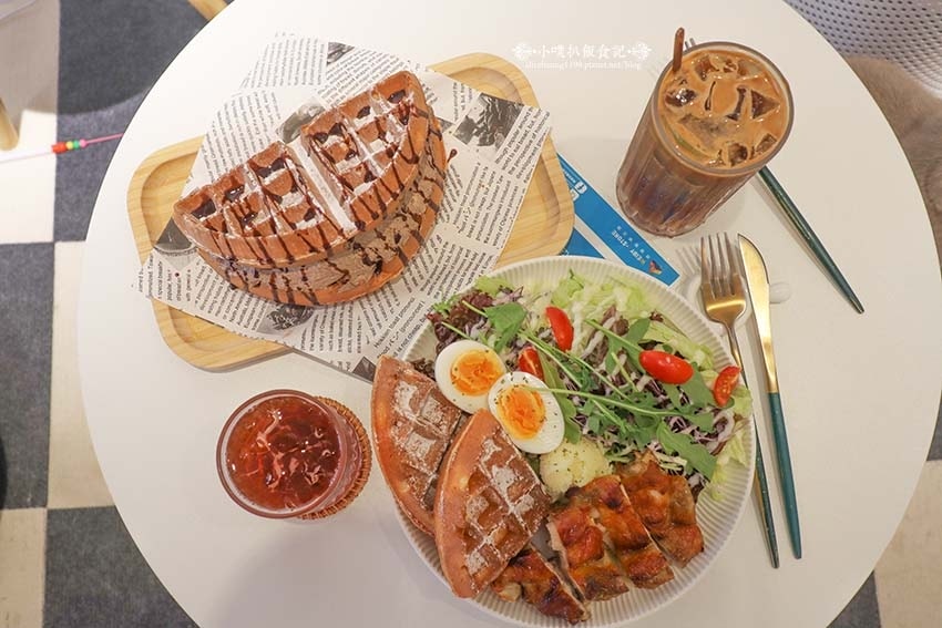 【三重咖啡廳】『古舕咖啡三重同安店』近菜寮站/貓屋預約制,單 【三重咖啡廳】『古舕咖啡三重同安店』近菜寮站/貓屋預約制,單