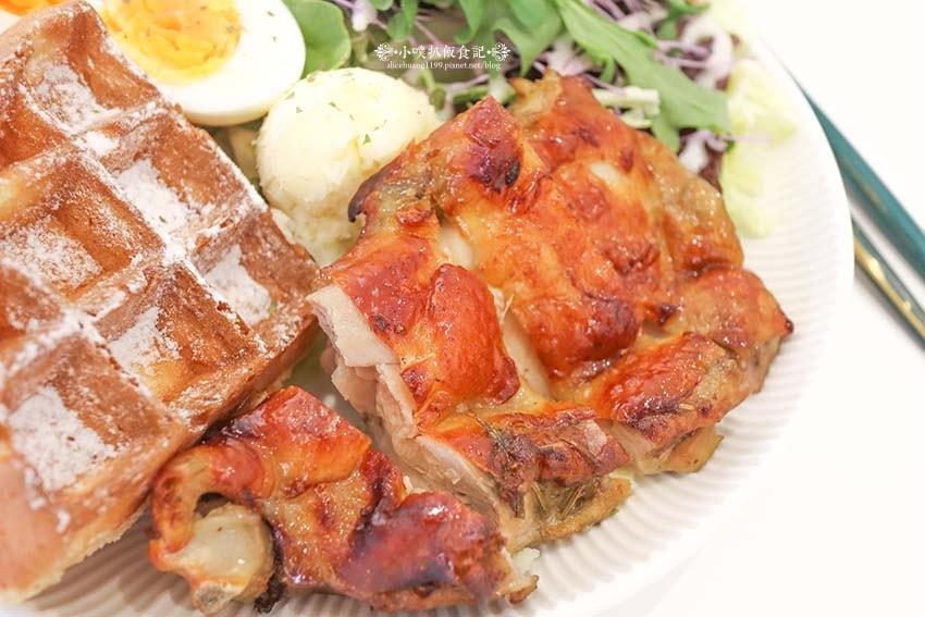 【三重咖啡廳】『古舕咖啡三重同安店』近菜寮站/貓屋預約制,單 【三重咖啡廳】『古舕咖啡三重同安店』近菜寮站/貓屋預約制,單