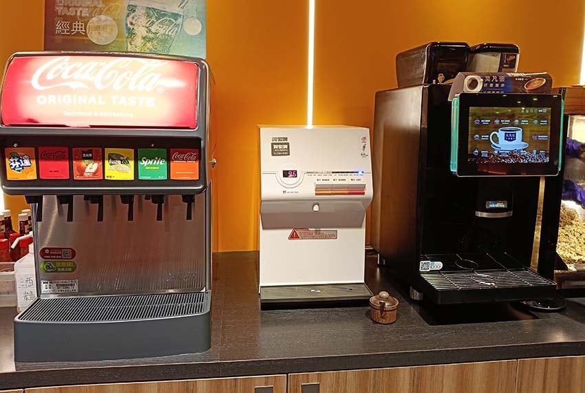 【永和美食】『小時厚牛排新北永和店』近頂溪站/超夯人氣平價牛 【永和美食】『小時厚牛排新北永和店』近頂溪站/超夯人氣平價牛