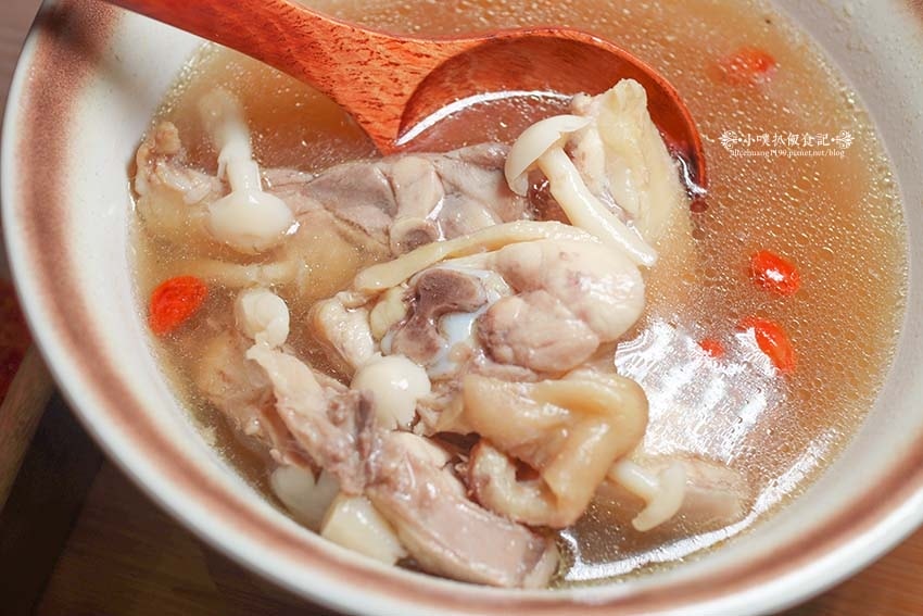 【中和雞湯】『享雞湯 風味雞湯專賣店』風味雞湯選擇多元,升級 【中和雞湯】『享雞湯 風味雞湯專賣店』風味雞湯選擇多元,升級