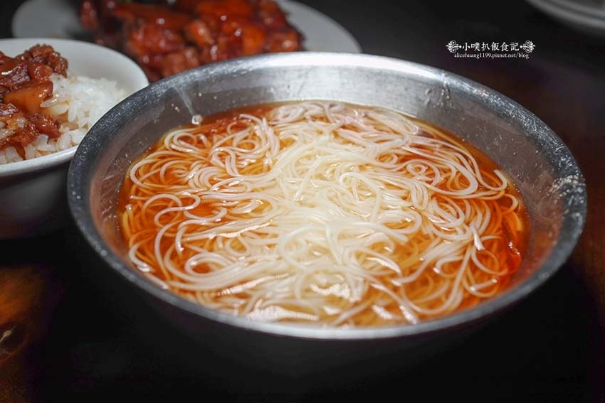 【台北永康街美食】『喫飯食堂』近東門站/台北聚餐首選/大安區