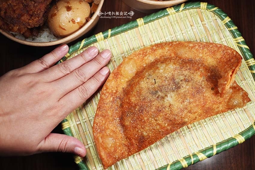 【桃園龜山美食】『上座古傳滷肉飯專賣店』古早味阿嬤黑金滷肉飯 【桃園龜山美食】『上座古傳滷肉飯專賣店』古早味阿嬤黑金滷肉飯