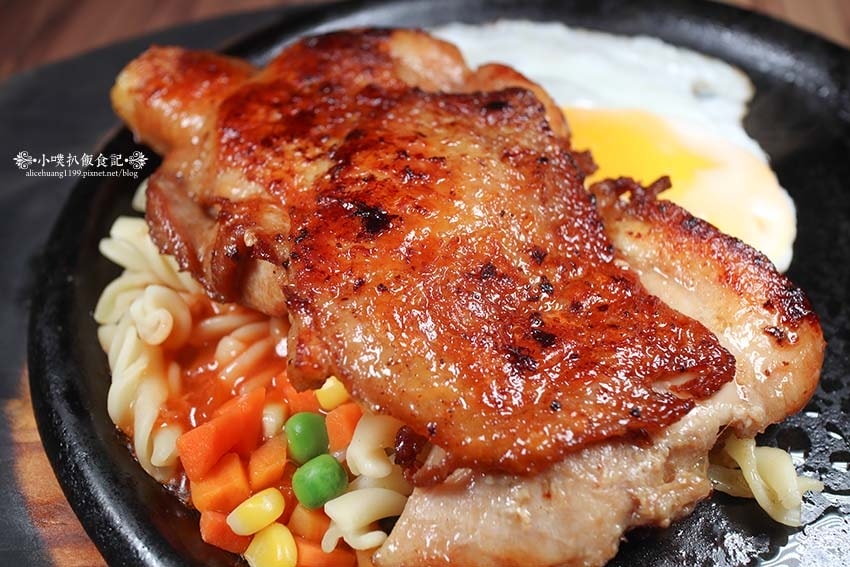 【板橋牛排推薦】『我家牛排 板橋三民店』近板新站/堅持35年 【板橋牛排推薦】『我家牛排 板橋三民店』近板新站/堅持35年