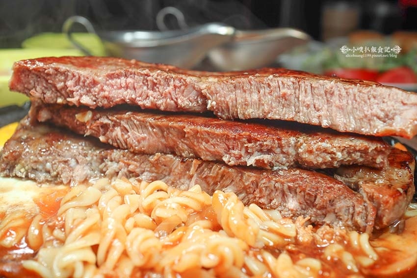 【板橋牛排推薦】『我家牛排 板橋三民店』近板新站/堅持35年 【板橋牛排推薦】『我家牛排 板橋三民店』近板新站/堅持35年