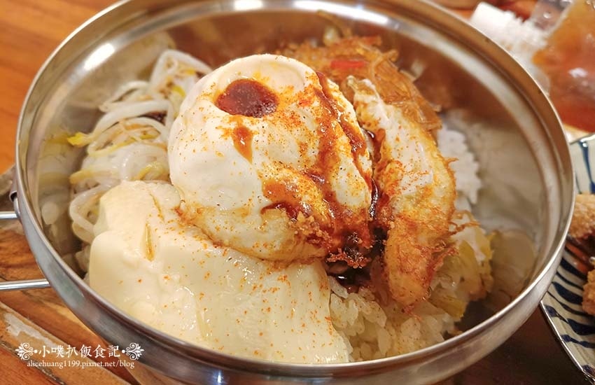 【永和美食】『黃加雞腿永和耕莘店 便當炸物』近頂溪站/ 【永和美食】『黃加雞腿永和耕莘店 便當炸物』近頂溪站/