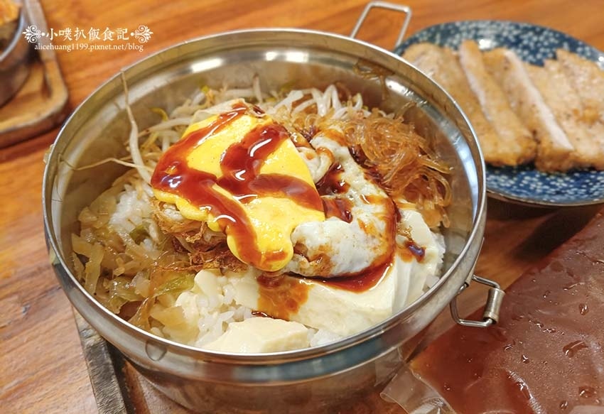 【永和美食】『黃加雞腿永和耕莘店 便當炸物』近頂溪站/ 【永和美食】『黃加雞腿永和耕莘店 便當炸物』近頂溪站/