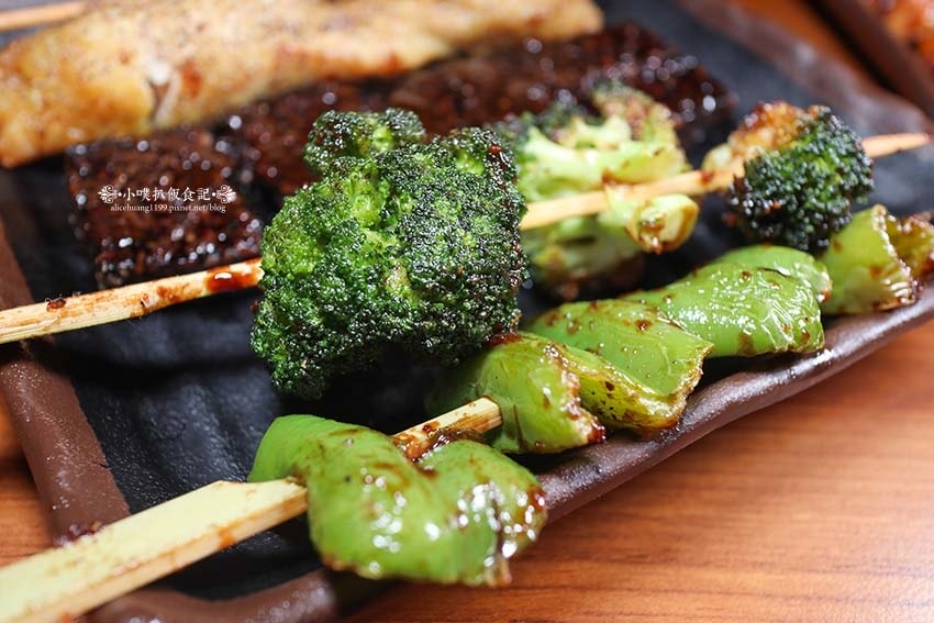 【中和美食】『柒息地串燒居酒屋 中和環球旗艦店』內用外帶宵夜 【中和美食】『柒息地串燒居酒屋 中和環球旗艦店』內用外帶宵夜