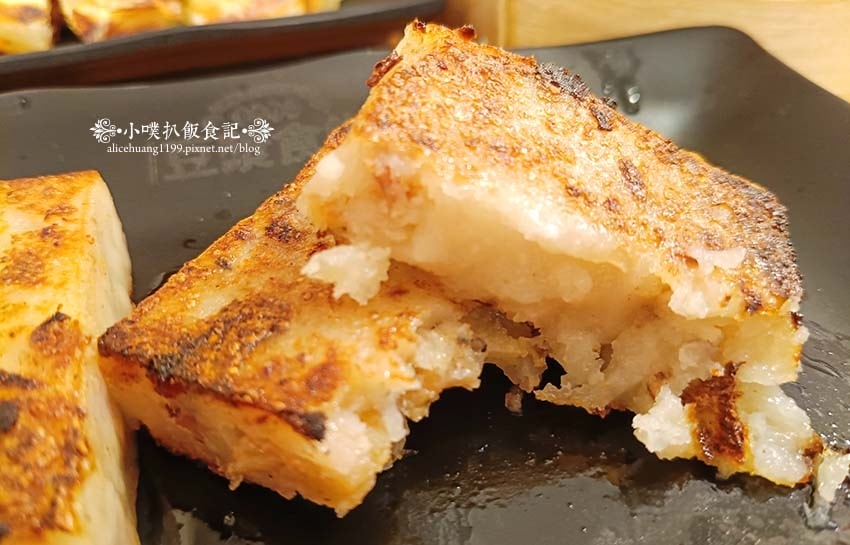 【永和美食】『兩津湯包港點專賣店』近永安市場站/ 【永和美食】『兩津湯包港點專賣店』近永安市場站/