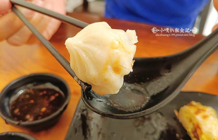 【永和美食】『兩津湯包港點專賣店』近永安市場站/ 【永和美食】『兩津湯包港點專賣店』近永安市場站/