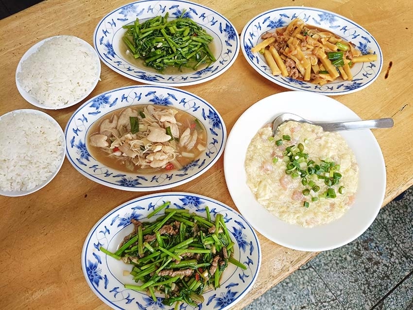 【永和樂華夜市懶人包】永和在地人推薦/樂華夜市美食必吃全攻略