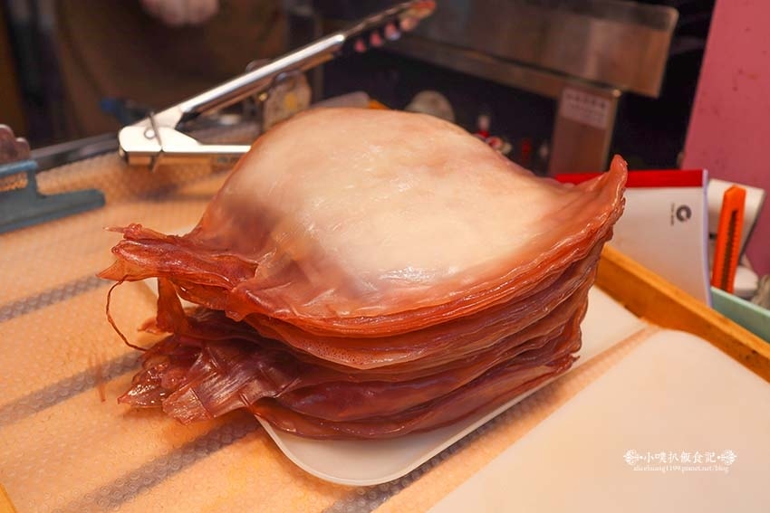 【大稻埕美食】『魷布院 鮮烤魷魚 迪化創始店』近北門站/觀光 【大稻埕美食】『魷布院 鮮烤魷魚 迪化創始店』近北門站/觀光