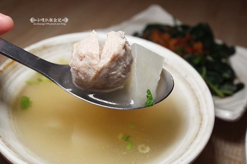 【中和美食】『中和米粉湯』近永安市場站/永和宵夜/銅板小吃美