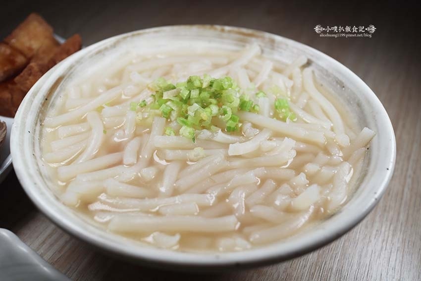 【中和美食】『中和米粉湯』近永安市場站/永和宵夜/銅板小吃美