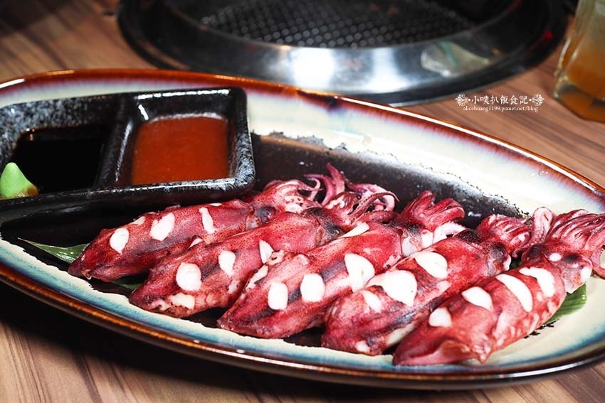 【基隆美食】『狸小路燒肉專賣店』近基隆廟口夜市、基隆崁仔頂漁 【基隆美食】『狸小路燒肉專賣店』近基隆廟口夜市、基隆崁仔頂漁