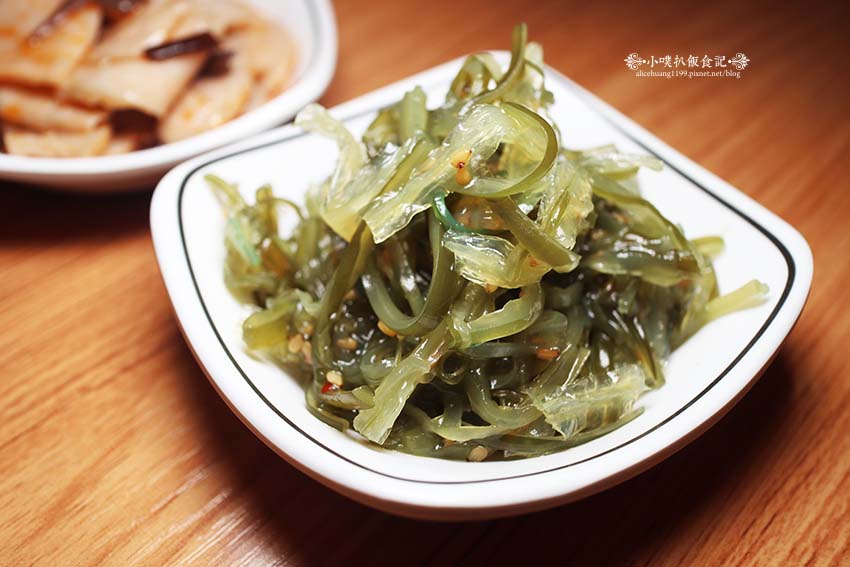 【永和美食】『好呷拉麵 永和店』近永和樂華夜市/永和人氣排隊名店/平價、高CP值/免費無限續麵/甜品吃到飽/拉麵Q彈、湯頭醇厚 - 第25張圖 【永和美食】『好呷拉麵 永和店』近永和樂華夜市/永和人氣排隊名店/平價、高CP值/免費無限續麵/甜品吃到飽/拉麵Q彈、湯頭醇厚