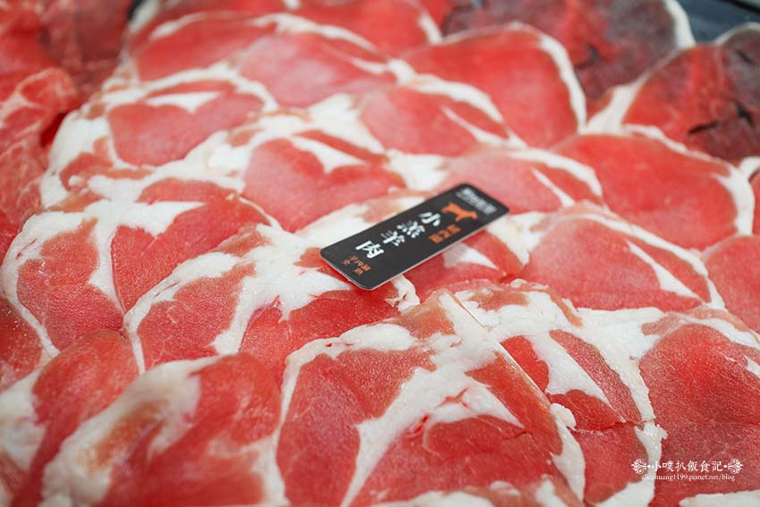 【東區頂級鍋物】『新肉多多台北忠孝店』近忠孝敦化站/鍋物界的卡地亞/享受高質感火鍋體驗/Google4.9顆星/平日不限時/聚餐首選餐廳 - 第20張圖 【東區頂級鍋物】『新肉多多台北忠孝店』近忠孝敦化站/鍋物界的卡地亞/享受高質感火鍋體驗/Google4.9顆星/平日不限時/聚餐首選餐廳