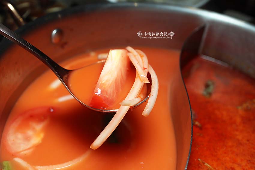 【東區頂級鍋物】『新肉多多台北忠孝店』近忠孝敦化站/鍋物界的卡地亞/享受高質感火鍋體驗/Google4.9顆星/平日不限時/聚餐首選餐廳 - 第11張圖 【東區頂級鍋物】『新肉多多台北忠孝店』近忠孝敦化站/鍋物界的卡地亞/享受高質感火鍋體驗/Google4.9顆星/平日不限時/聚餐首選餐廳