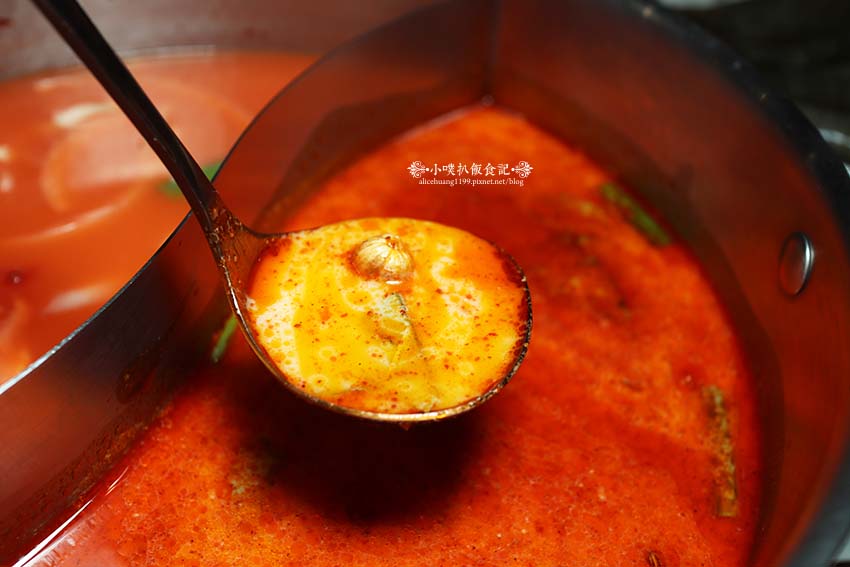 【東區頂級鍋物】『新肉多多台北忠孝店』近忠孝敦化站/鍋物界的卡地亞/享受高質感火鍋體驗/Google4.9顆星/平日不限時/聚餐首選餐廳 - 第12張圖 【東區頂級鍋物】『新肉多多台北忠孝店』近忠孝敦化站/鍋物界的卡地亞/享受高質感火鍋體驗/Google4.9顆星/平日不限時/聚餐首選餐廳