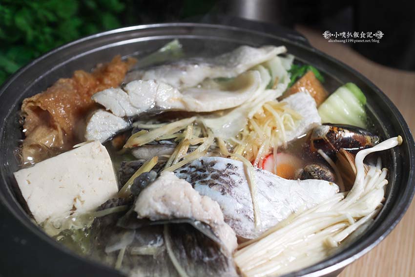 【桃園蘆竹南崁美食】『強鍋 百元平價小火鍋』南崁市場美食/平價、高CP值/一鍋一烤好滿足/免費自助吧吃到飽/推薦必點鱸魚鍋、高粱麻油雞 - 第27張圖 【桃園蘆竹南崁美食】『強鍋 百元平價小火鍋』南崁市場美食/平價、高CP值/一鍋一烤好滿足/免費自助吧吃到飽/推薦必點鱸魚鍋、高粱麻油雞