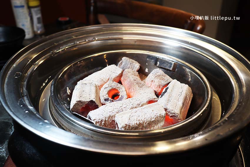 【中山韓式烤肉吃到飽】『東大門韓國特色料理(中山南京店)』近松江南京站/699元,肉品、韓式料理、小菜、飲料無限供應 - 第9張圖 【中山韓式烤肉吃到飽】『東大門韓國特色料理(中山南京店)』近松江南京站/699元,肉品、韓式料理、小菜、飲料無限供應