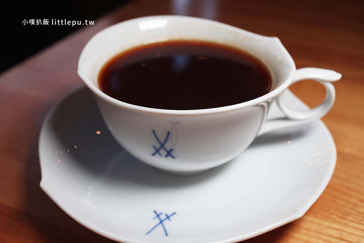 【台北咖啡廳推薦】『波赫士領地精品咖啡館 昌吉店』近民權西路站/台北甜點必吃/早午餐推薦/提拉米蘇推薦/下午茶首選