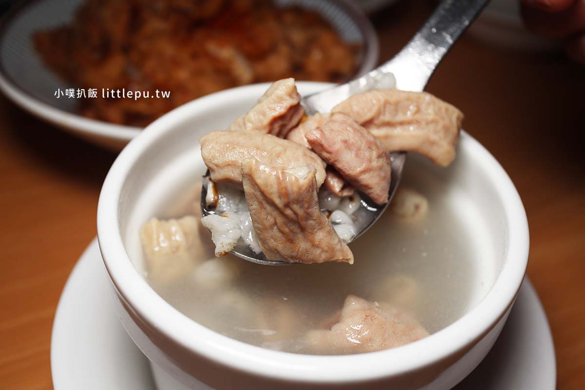 【永和美食】『鬍鬚張魯肉飯 永和樂華店』近樂華夜市/新品日式咖哩豬排丼,大份量,肉肉控大滿足 - 第36張圖 【永和美食】『鬍鬚張魯肉飯 永和樂華店』近樂華夜市/新品日式咖哩豬排丼,大份量,肉肉控大滿足