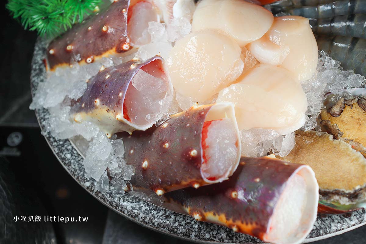 【武鶴和牛火鍋(吉林總店)】近行天宮站/頂級超狂和牛吃到飽/全台最便宜/日本和牛2480吃到飽，加價200元，鱈場蟹任你吃