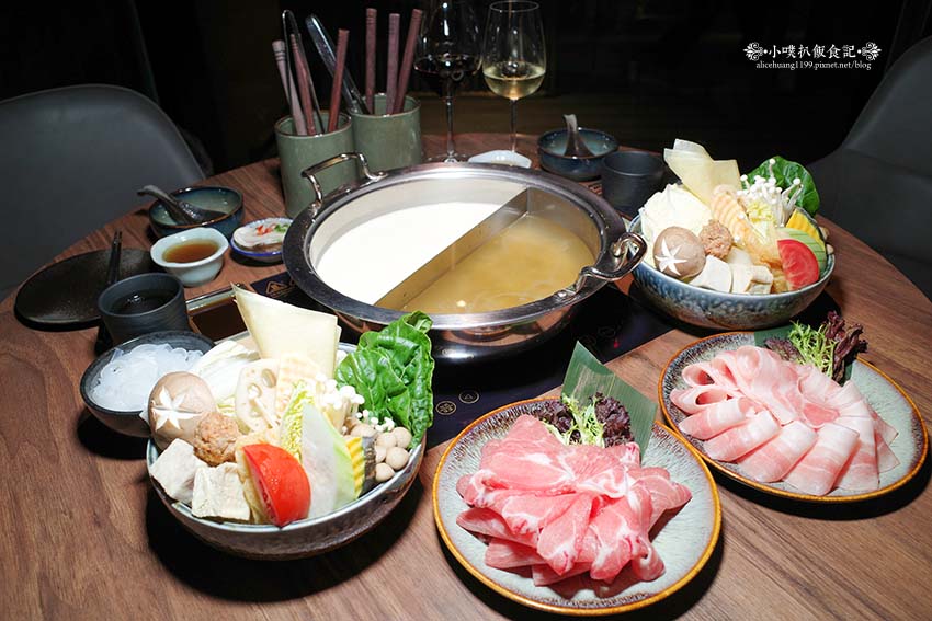 【台北大巨蛋美食】『王匯所Ong Lab火鍋專門店鍋酒館』近國父紀念館站/酸白菜火鍋，融合京都發酵風味