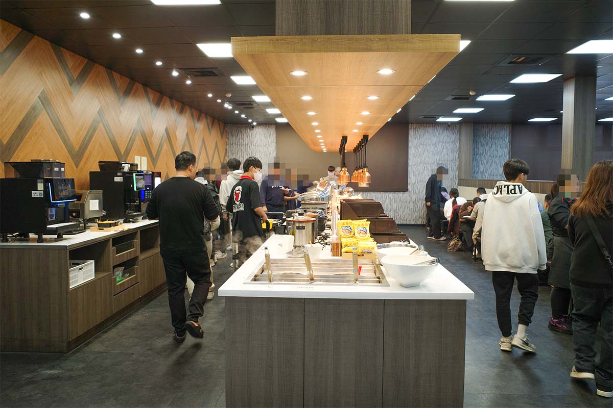 【桃園吃到飽美食】『饗厚牛排 桃園店』399元30種以上菜色，自助吧吃到飽，只要加價59元就享有主餐